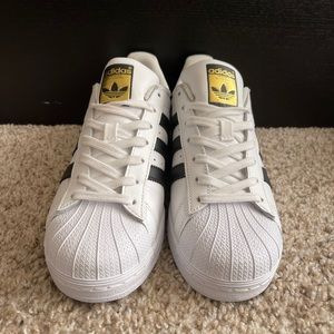 Adidas Superstar